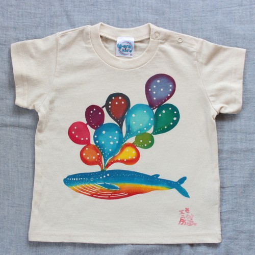 Tシャツ　クジラぷくぷく柄