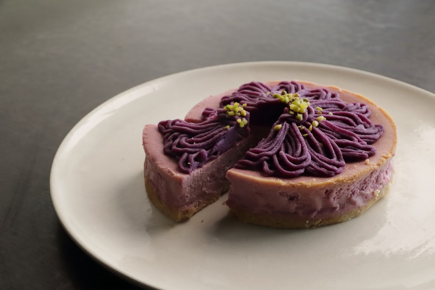 【送料込】PUZO 沖縄県産ちゅら恋紅のチーズケーキ　