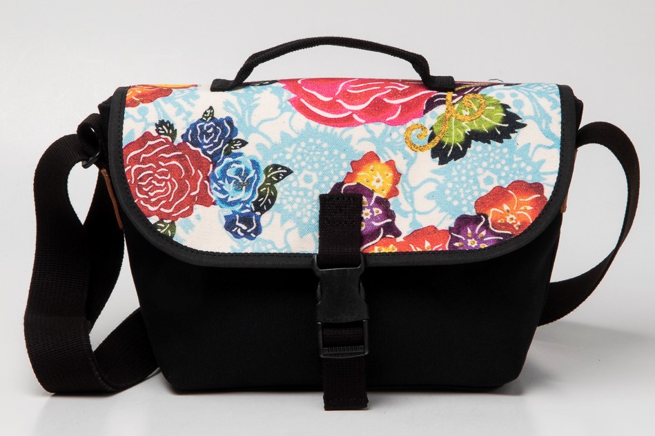 アートメッセンジャー/紅型ブルー