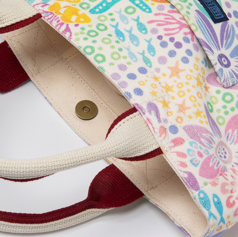 アートラウンドトート/サンゴの花畑の詳細画像 アートラウンドトート/サンゴの花畑の詳細画像